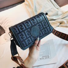 Load image into Gallery viewer, 2020 New Bag Fashion Shoulder Bag Women's Handbag Wallet Casual Shoulder Bag Bag
